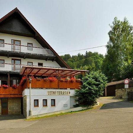 Penzion Kamzik Česká Kamenice Bagian luar foto