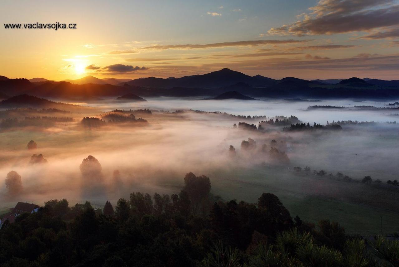 Penzion Kamzik Česká Kamenice Bagian luar foto