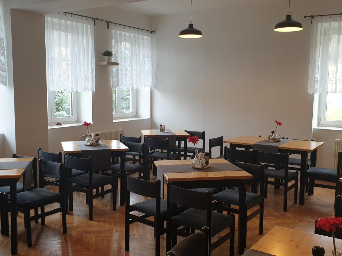 Penzion Kamzik Česká Kamenice Bagian luar foto
